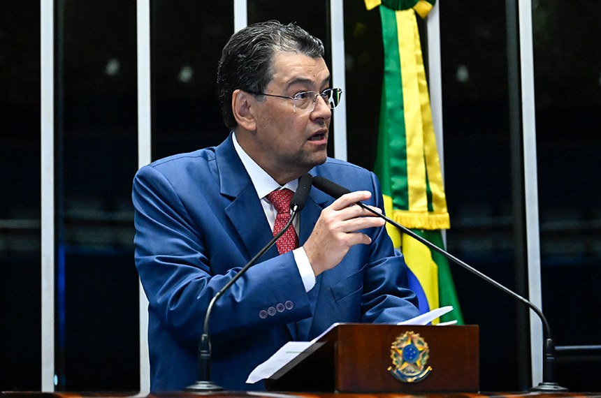 Imagem da notícia Senado aprova projeto que permite atualização de valor de imóvel no IR