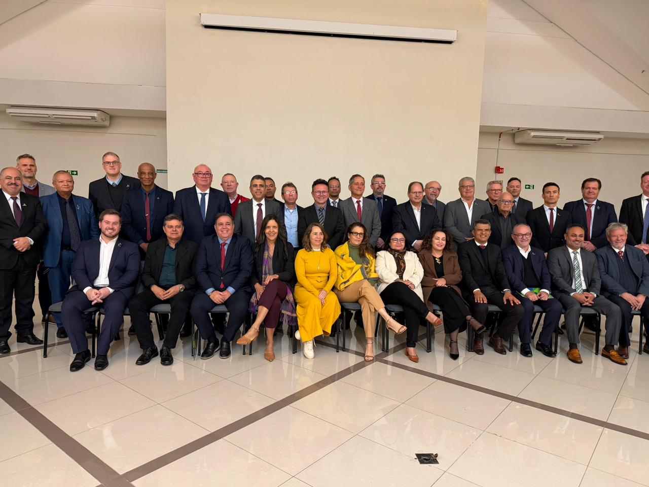 SINDIFERN participa da 240ª Reunião do Conselho Deliberativo da Fenafisco, em Gramado