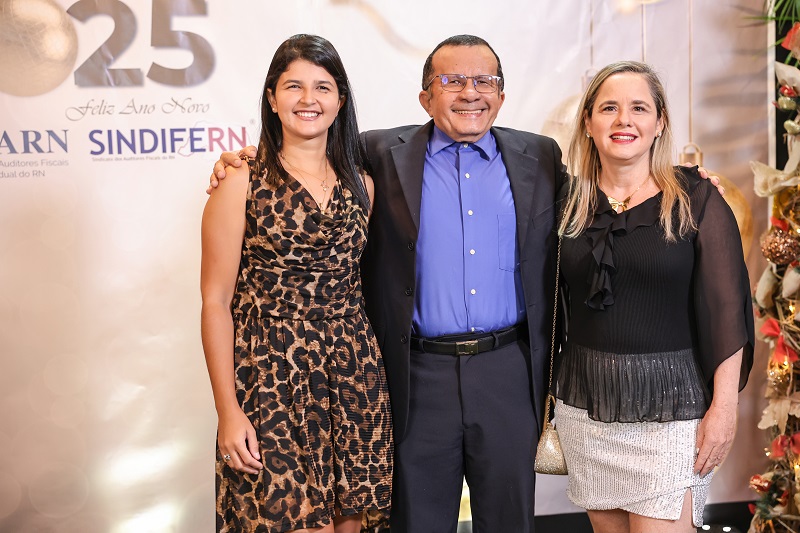 Foto do álbum CONFRATERNIZAÇÃO DE FINAL DE ANO FISCO RN