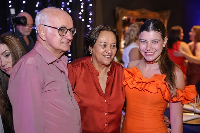 Foto do álbum CONFRATERNIZAÇÃO DE FINAL DE ANO FISCO RN