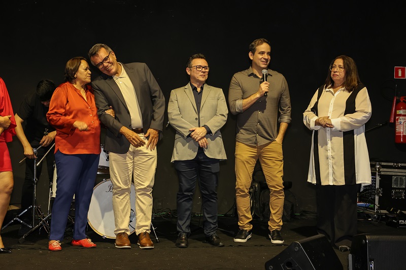 Foto do álbum CONFRATERNIZAÇÃO DE FINAL DE ANO FISCO RN