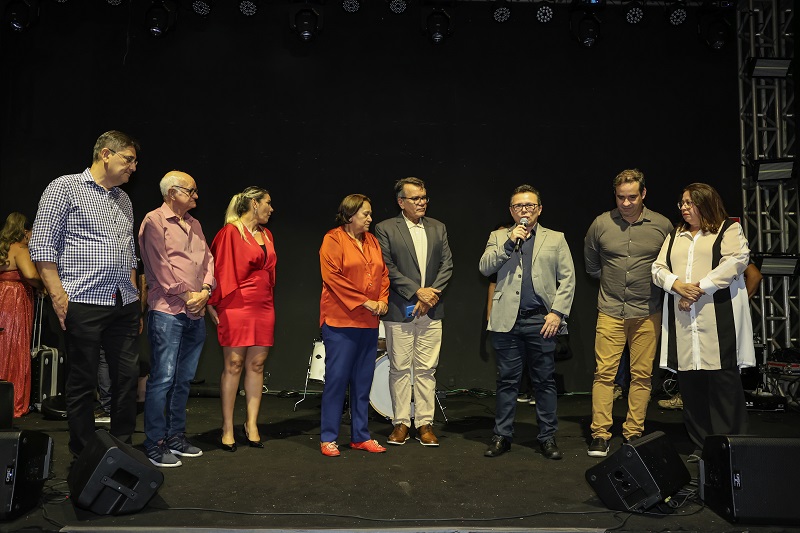 Foto do álbum CONFRATERNIZAÇÃO DE FINAL DE ANO FISCO RN