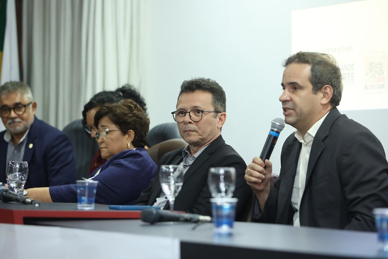 Foto do álbum LANÇAMENTO DO PRÊMIO ESTADUAL DE EDUCAÇÃO FISCAL RN 2025