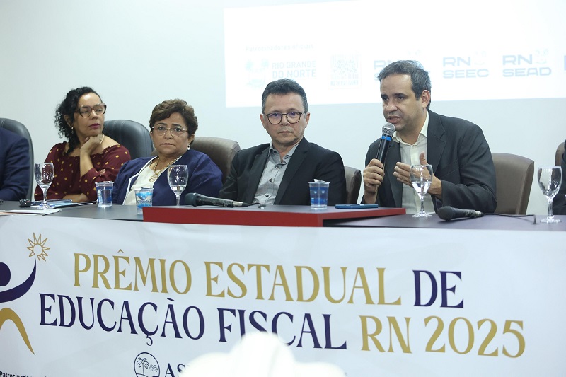 Foto do álbum LANÇAMENTO DO PRÊMIO ESTADUAL DE EDUCAÇÃO FISCAL RN 2025