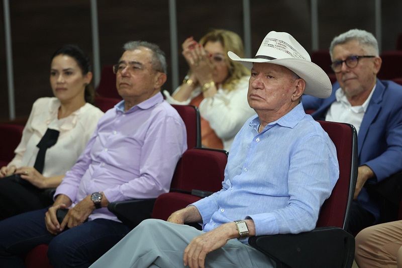 Foto do álbum LANÇAMENTO DO PRÊMIO ESTADUAL DE EDUCAÇÃO FISCAL RN 2025