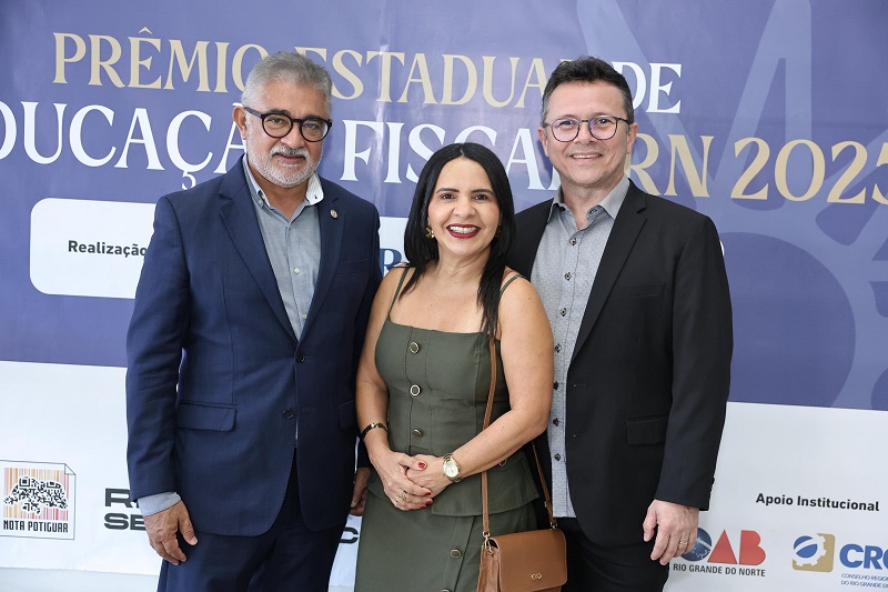 Foto do álbum LANÇAMENTO DO PRÊMIO ESTADUAL DE EDUCAÇÃO FISCAL RN 2025