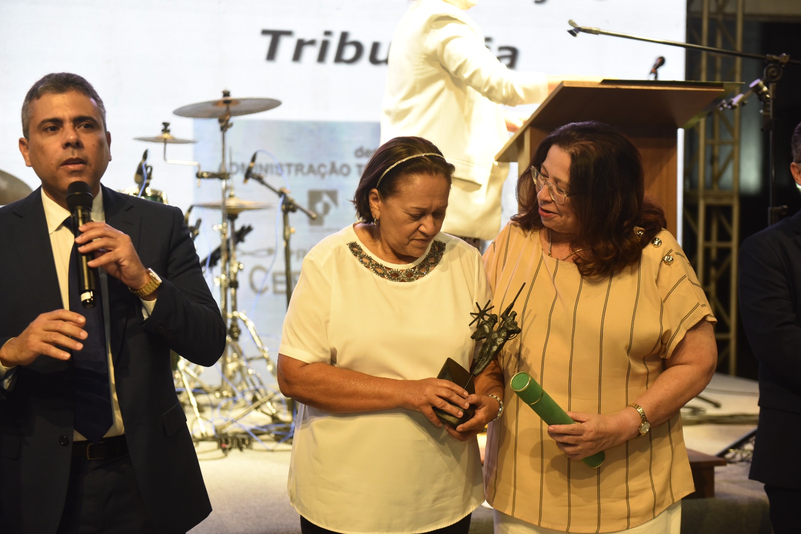 Foto do álbum SOLENIDADE FESTIVA DE POSSE E ENCERRAMENTO DO 20º CONAFISCO