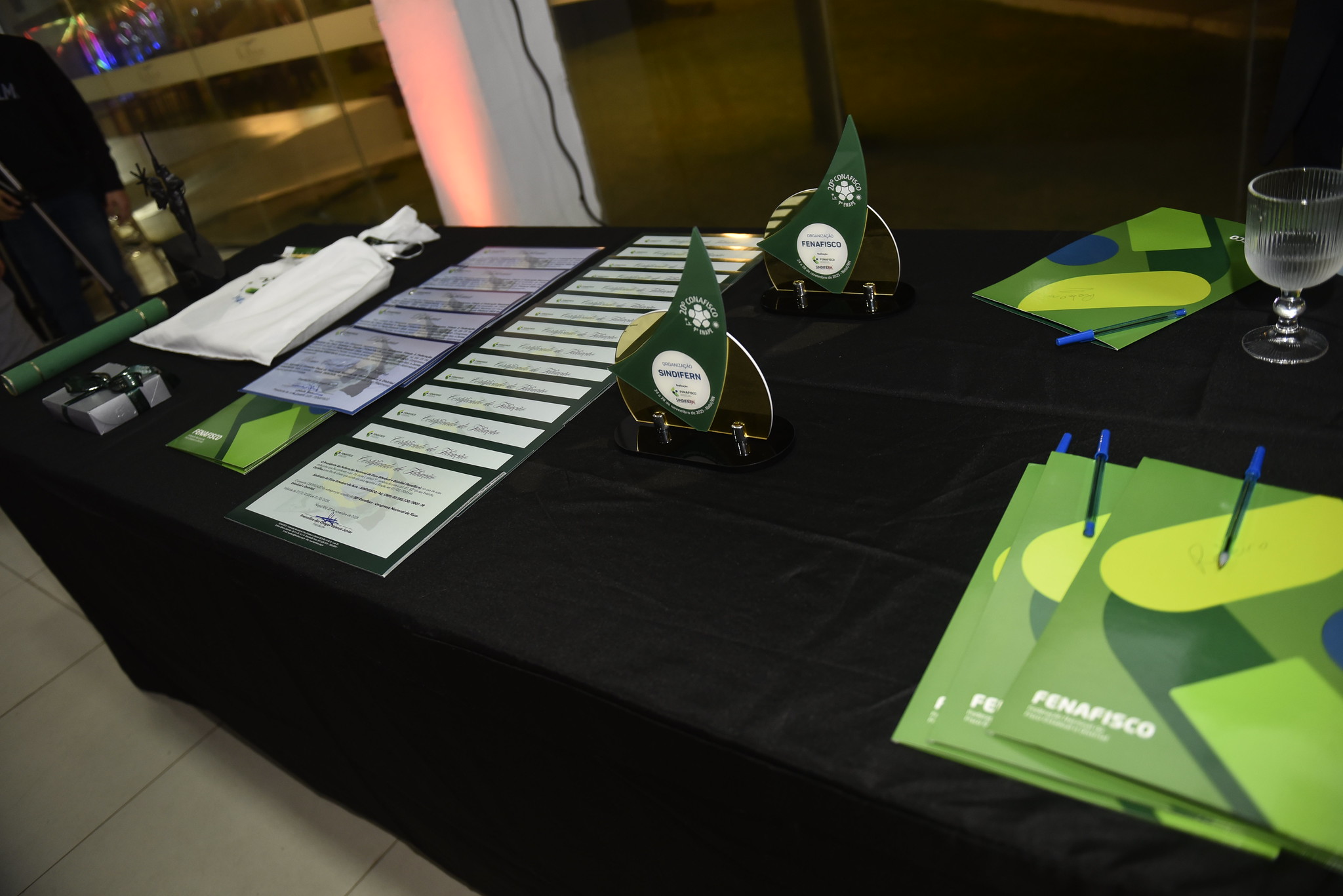 Foto do álbum SOLENIDADE FESTIVA DE POSSE E ENCERRAMENTO DO 20º CONAFISCO