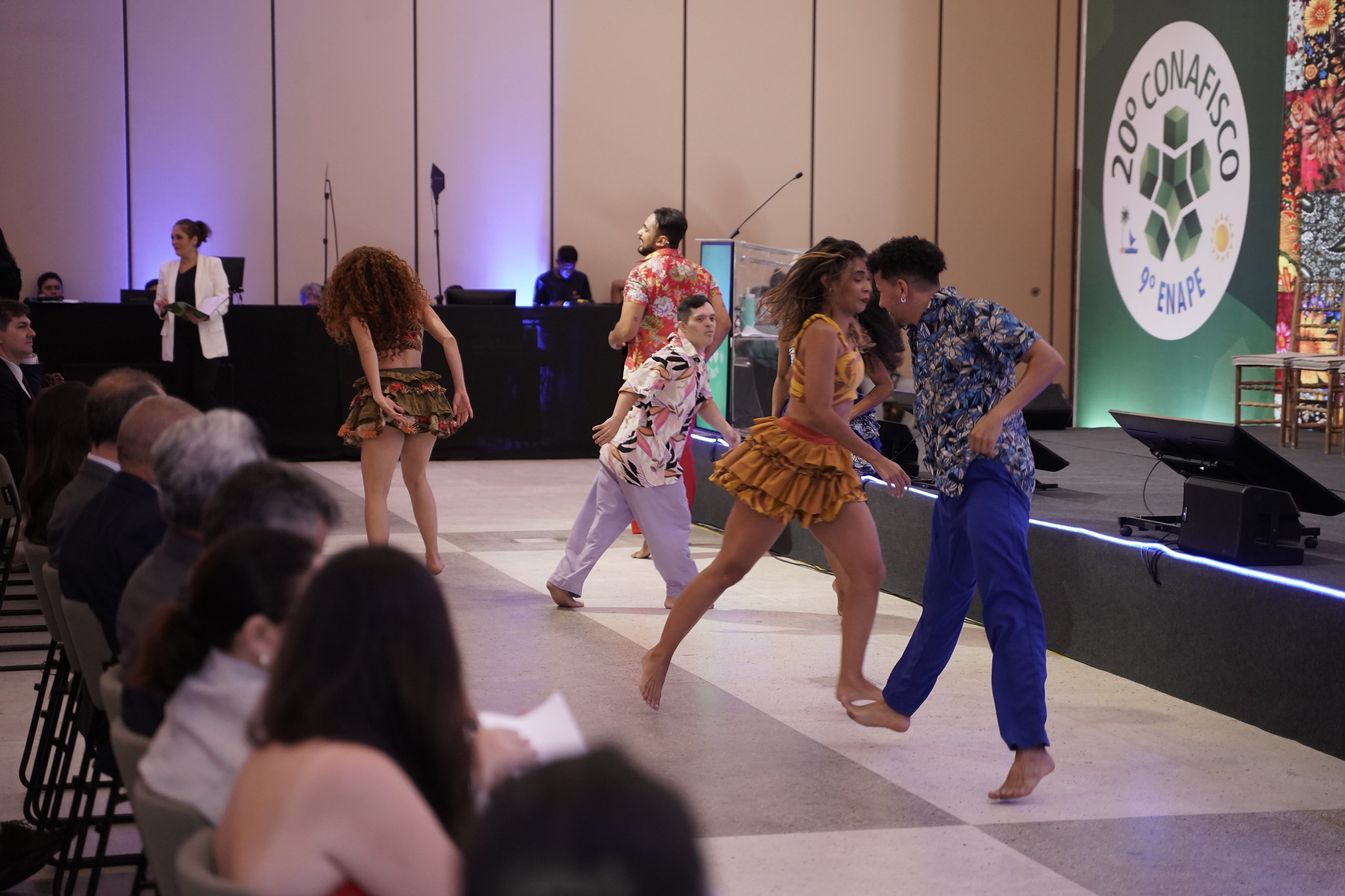 Foto do álbum ABERTURA DO 20º CONAFISCO/9ºENAPE