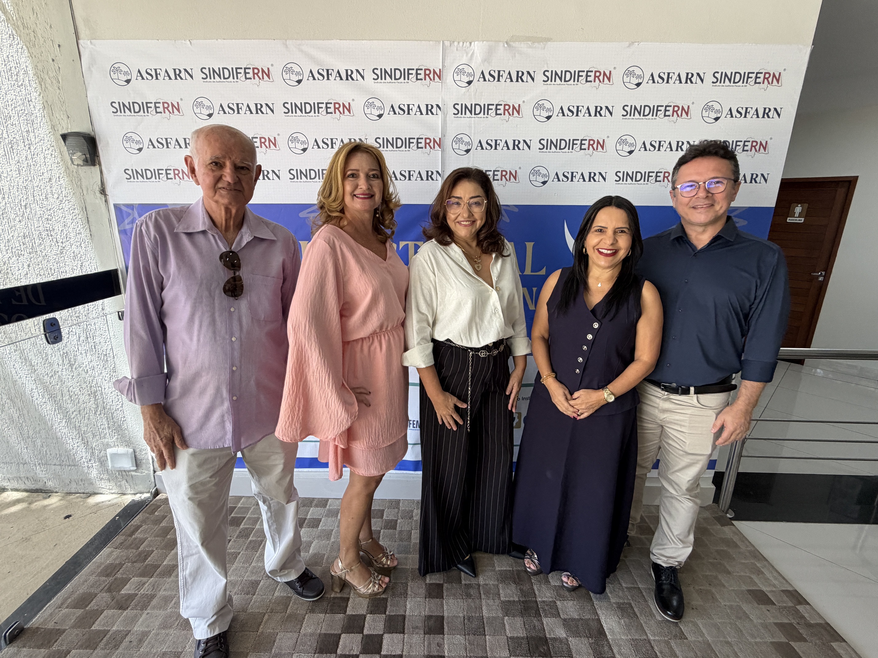 Foto do álbum LANÇAMENTO INSTITUCIONAL PRÊMIO ESTADUAL DE EDUCAÇÃO FISCAL 2026