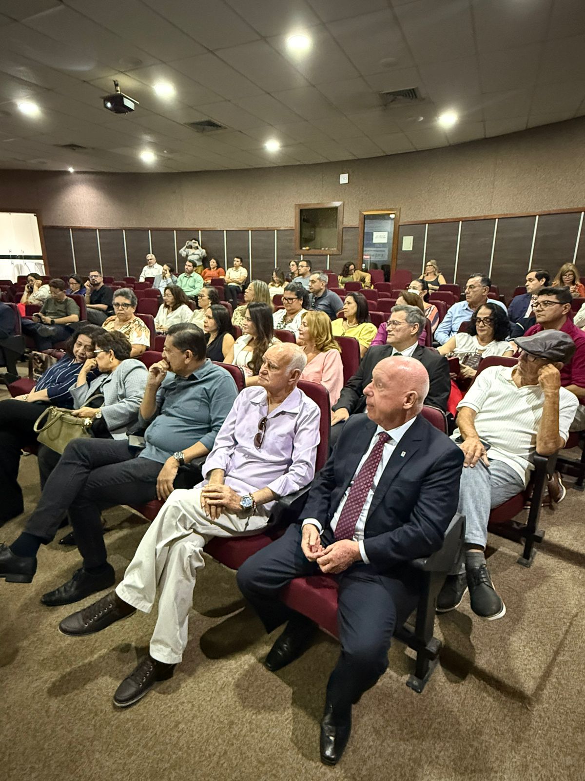 Foto do álbum LANÇAMENTO INSTITUCIONAL PRÊMIO ESTADUAL DE EDUCAÇÃO FISCAL 2026