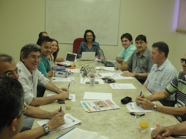 Imagem da notícia REUNIÃO DO CONSELHO GERAL DO SINDIFERN REÚNE DELEGADOS E DIRETORIA