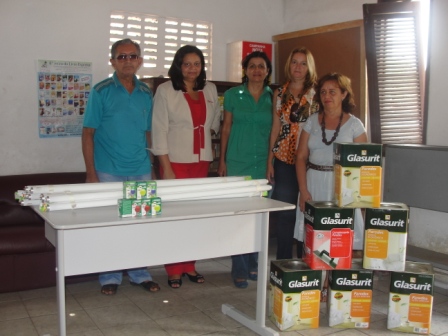 Imagem da notícia COMISSÃO FILANTRÓPICA REALIZA MAIS UMA ENTREGA DE DONATIVOS