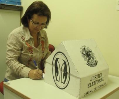 Imagem da notícia ELEIÇÃO DO SINDIFERN ACONTECE HOJE. NÃO DEIXE DE PARTICIPAR!