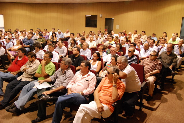 Imagem da notícia DIRETORIA EXECUTIVA PREPARA PAUTA DA NOVA ASSEMBLÉIA