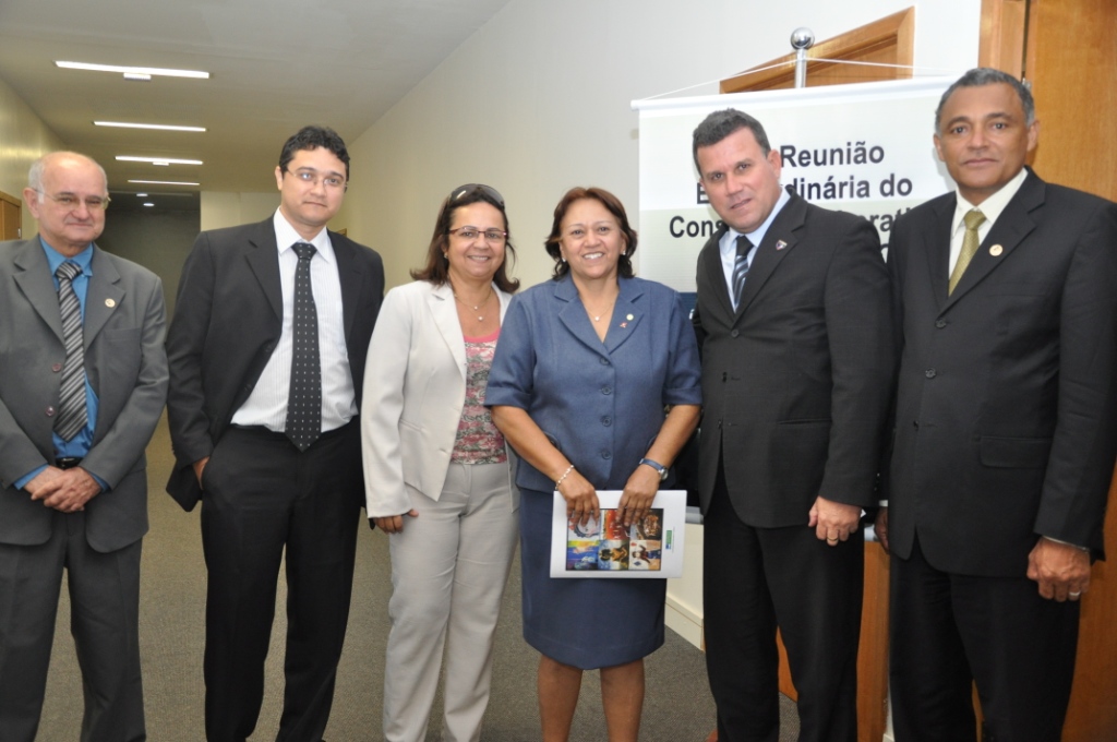 Imagem da notícia SINDIFERN, FENAFISCO E DEPUTADA FEDERAL FÁTIMA BEZERRA DEBATEM SOBRE A SEMANA NACIONAL DE EDUCAÇÃO FISCAL 
