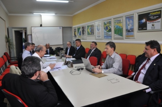 Imagem da notícia LOAT: SUBCOMISSÃO REÚNE-SE PARA REVISAR O ANTEPROJETO