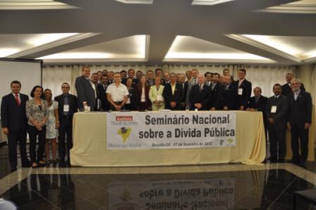 Imagem da notícia SINDIFERN PARTICIPA DE SEMINÁRIO SOBRE DÍVIDA PÚBLICA