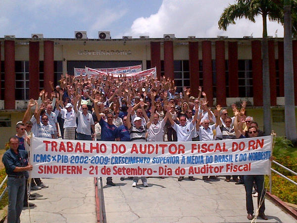 Imagem da notícia PERDAS E GANHOS