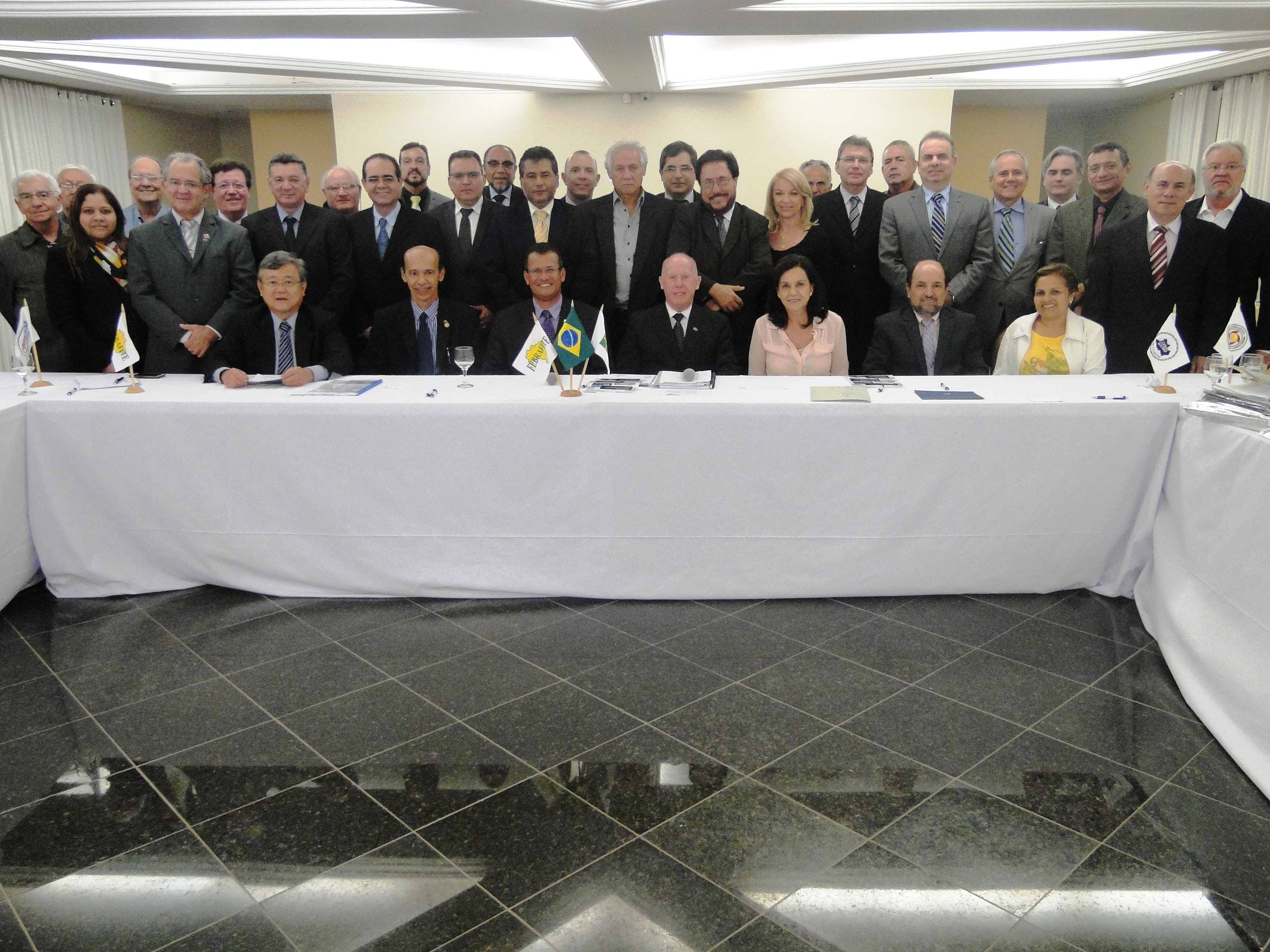 Imagem da notícia AUDITOR FISCAL DO RN É ELEITO  VICE-PRESIDENTE DA FEBRAFITE