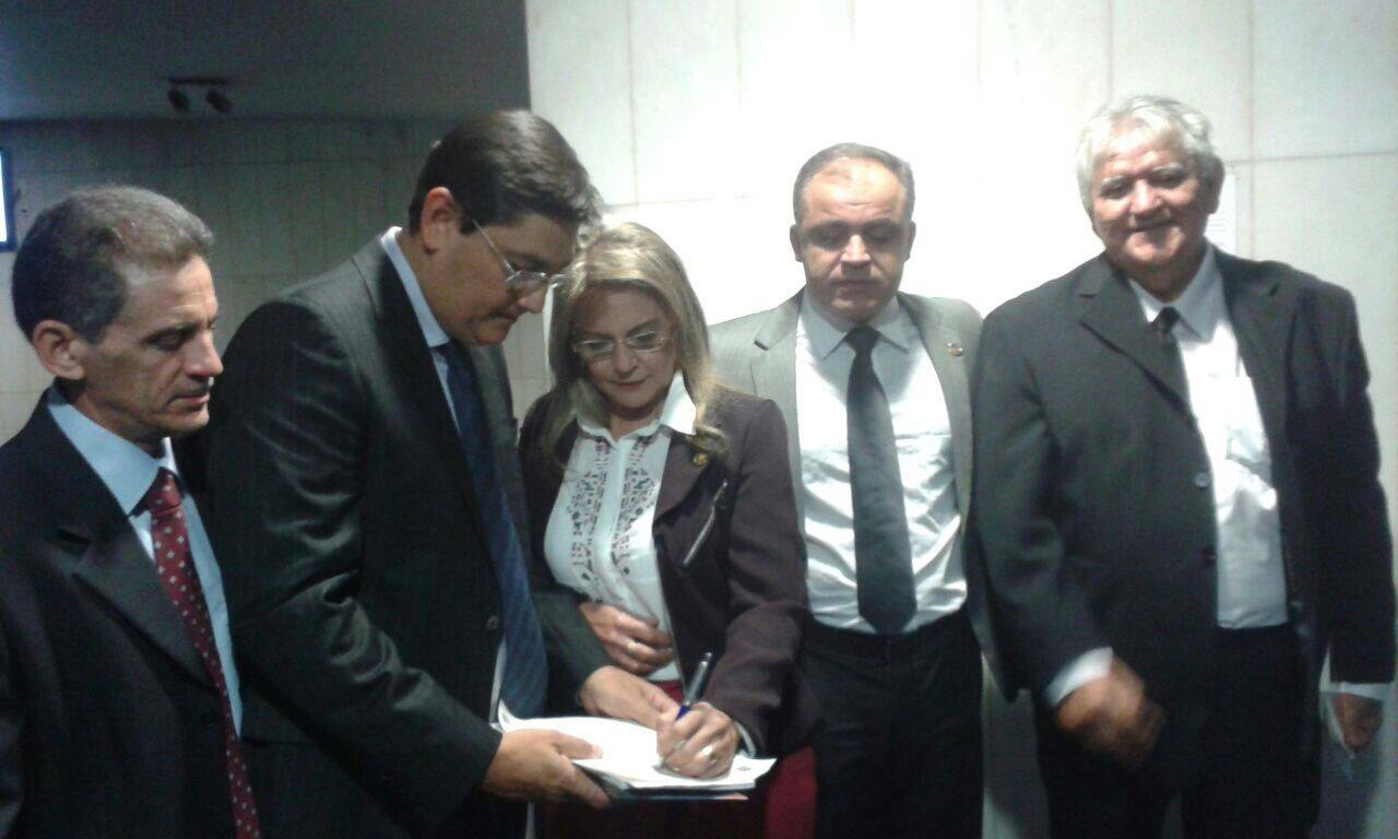 Imagem da notícia SINDIFERN PARTICIPA DE ATIVIDADES NO SENADO FEDERAL  