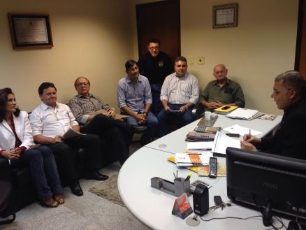 Imagem da notícia FISCO FECHA IMPORTANTES PARCERIAS COM DEPUTADO ALBERT DICKSON