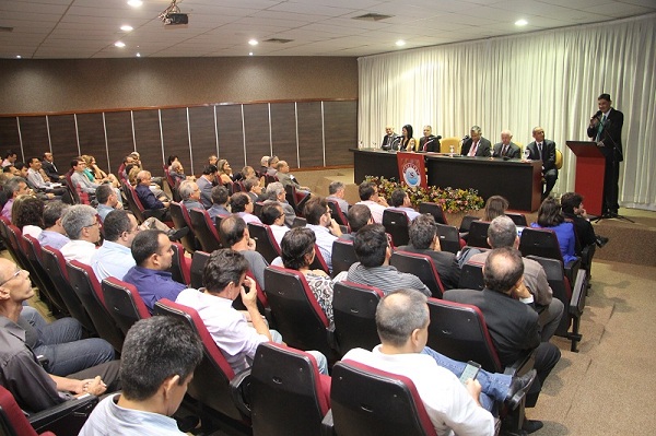 Imagem da notícia AUDITORES DEBATEM A IMPORTÂNCIA DA AUTONOMIA DA ADMINISTRAÇÃO TRIBUTÁRIA PARA A SOCIEDADE  