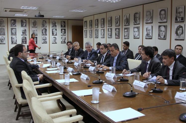 Imagem da notícia NOVO CONCEITO NO PLANO DE AUXÍLIO AOS ESTADOS FAVORECE O RN