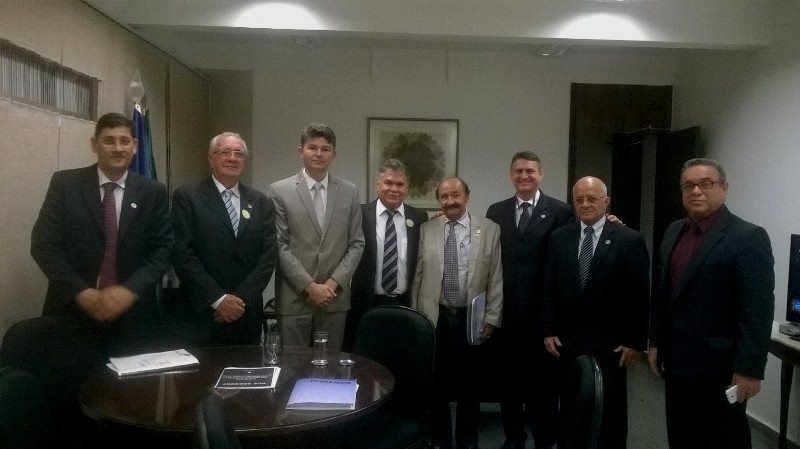 Imagem da notícia CDH APROVA PORTE DE ARMAS PARA O FISCO ESTADUAL E DISTRITAL