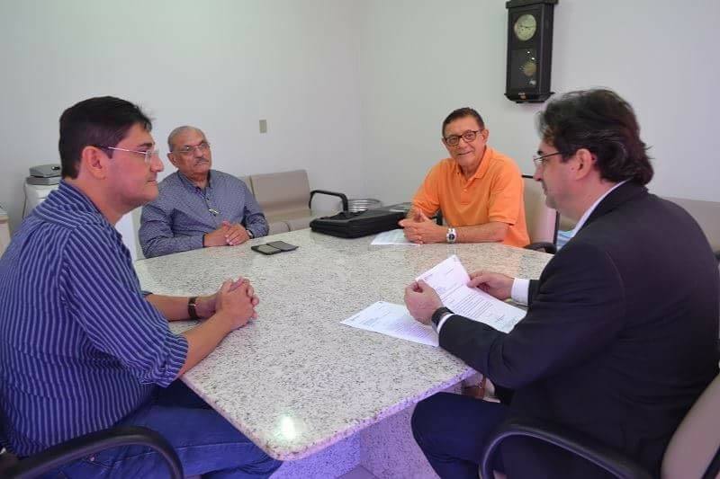 Imagem da notícia SINDIFERN REÚNE-SE COM SECRETÁRIO DE TRIBUTAÇÃO PARA TRATAR DE ASSUNTOS DE INTERESSE DA CATEGORIA