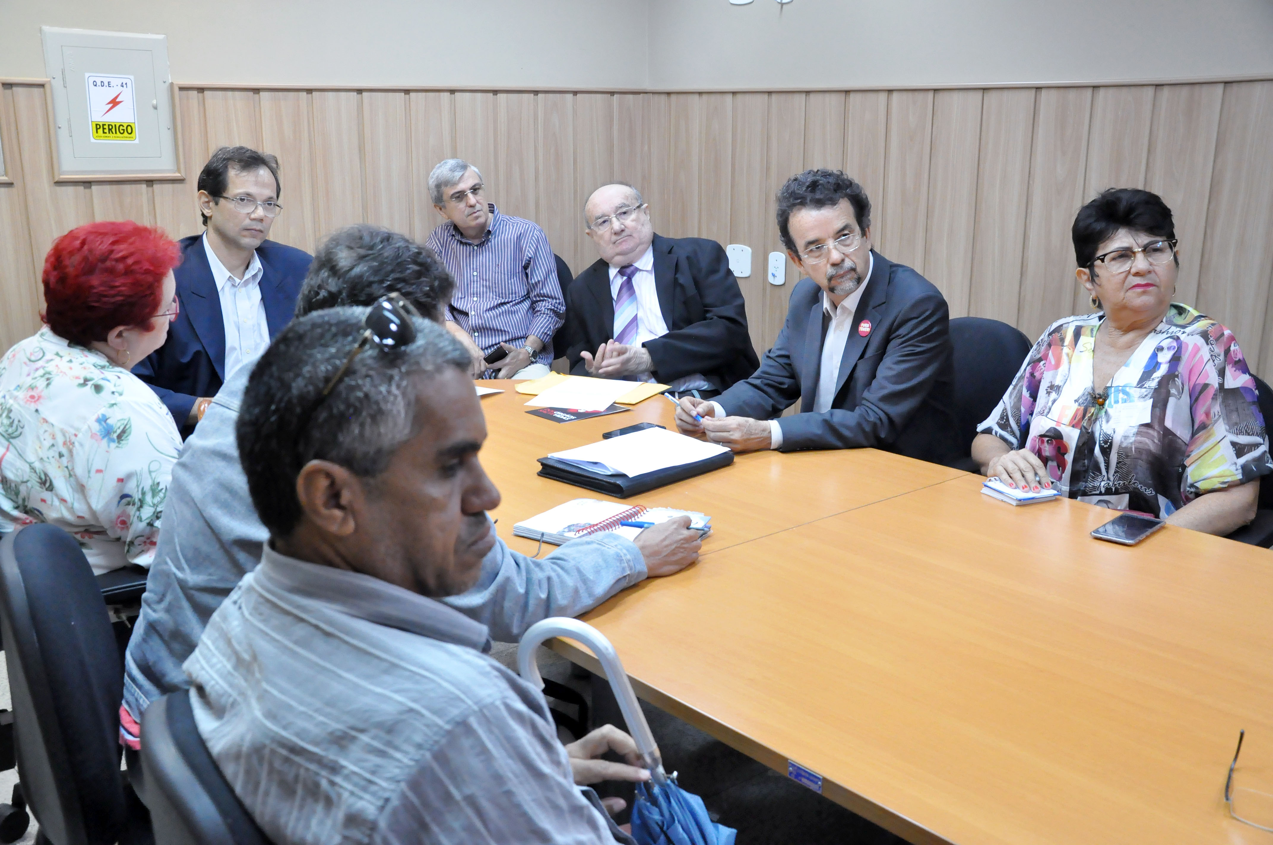 Imagem da notícia DEPUTADOS OUVEM PLEITOS DO FÓRUM DOS SERVIDORES DO RN PARA LDO 2018