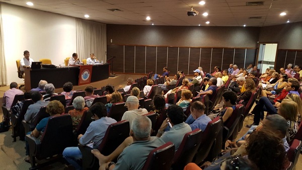 Imagem da notícia ASSUNTOS DE INTERESSE DO FISCO SÃO DEBATIDOS EM ASSEMBLEIA GERAL 