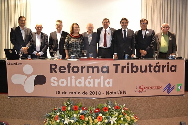 Imagem da notícia PROPOSTA DE REFORMA TRIBUTÁRIA SOLIDÁRIA REÚNE FISCO, ONG´s, PODERES E CLASSE POLÍTICA NO SINDIFERN