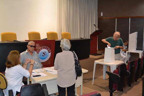 Imagem da notícia SINDIFERN ELEGE NOVA DIRETORIA PARA O BIÊNIO 2019/2021