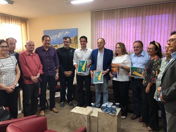 Imagem da notícia SINDIFERN, ENTIDADES E PARLAMENTARES DEBATEM REFORMA DA PREVIDÊNCIA