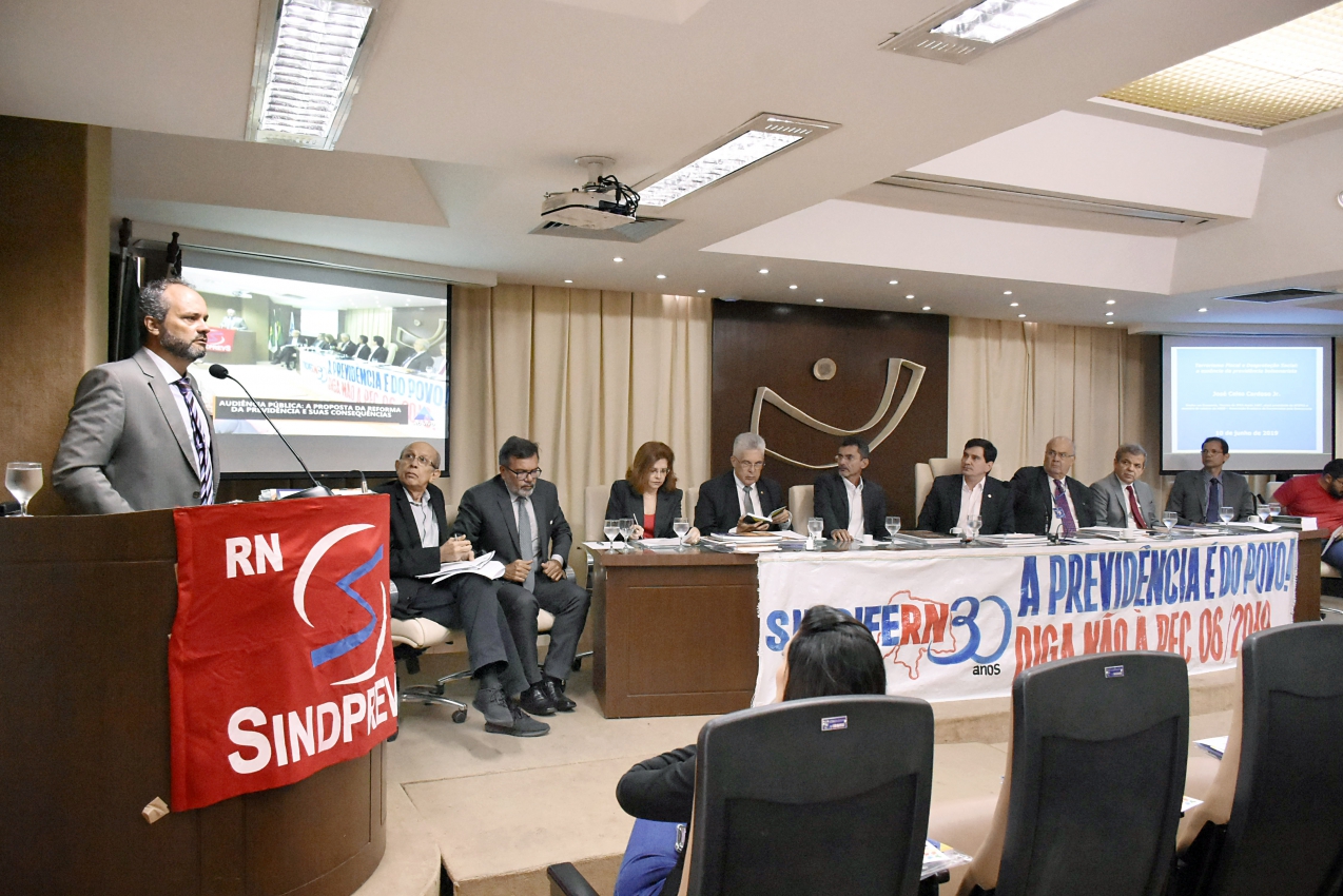 Imagem da notícia Efeitos da PEC 06/2019 são debatidos na ALRN