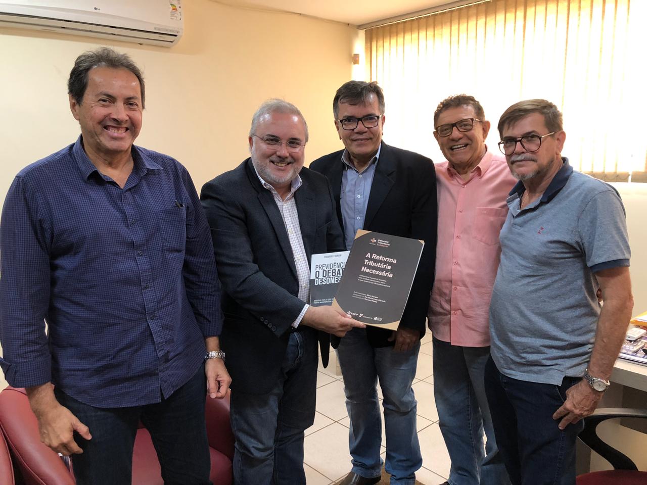 Imagem da notícia Senador Jean Paul Prates apoia a Reforma Tributária Solidária