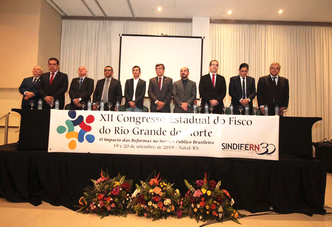 Imagem da notícia Auditores fiscais federais, estaduais e municipais debatem reformas no Conefisco