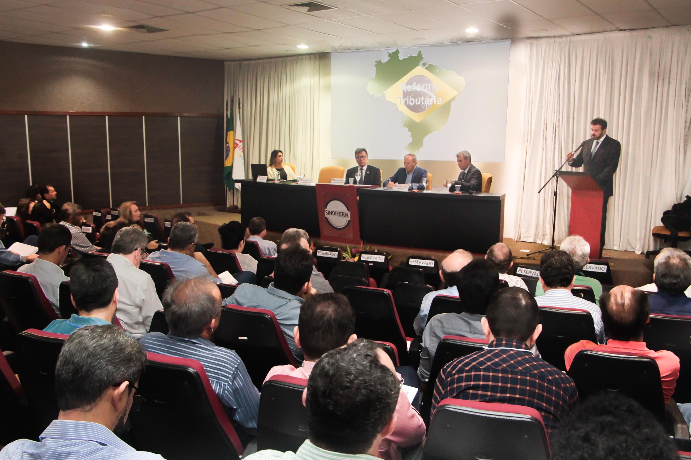 Imagem da notícia Principais propostas de Reforma Tributária foram debatidas no XII CONEFISCO