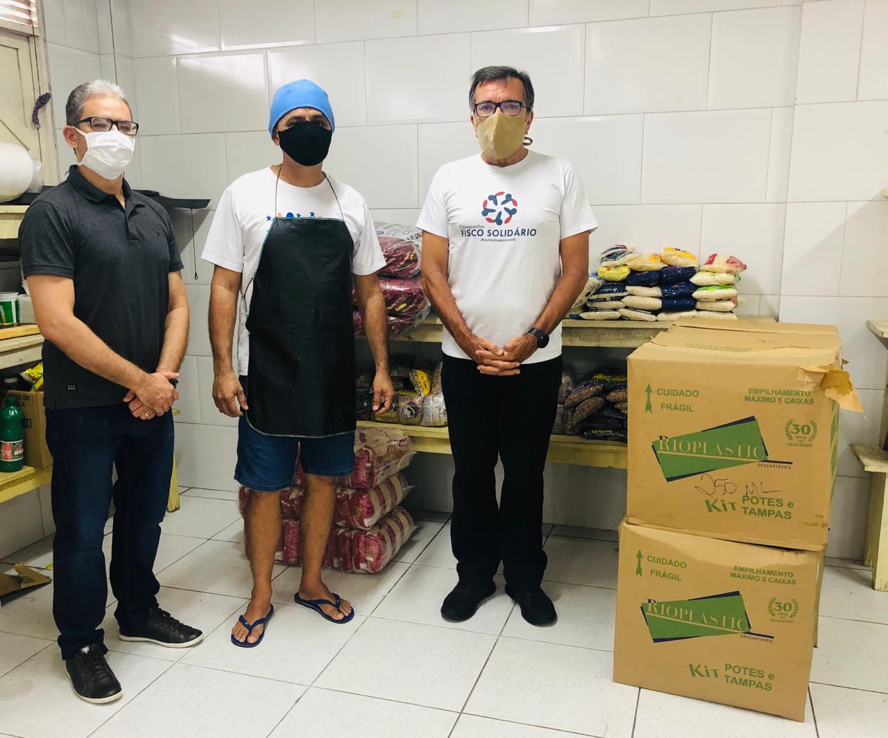 Imagem da notícia Comunidade católica em Parnamirim recebe donativos do Fisco Solidário