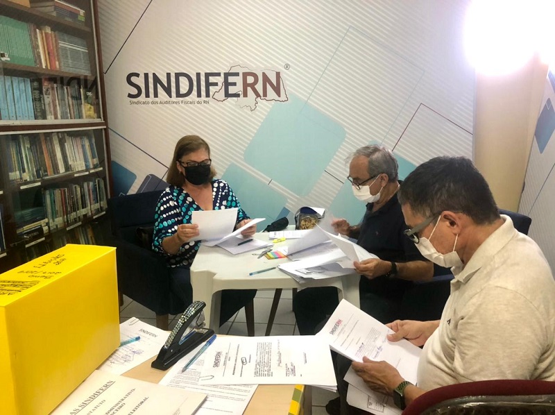 Imagem da notícia JUNTA ELEITORAL ENCERRA REGISTRO DE CANDIDATURAS