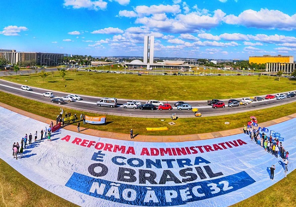 Imagem da notícia Fenafisco reforça ato nacional contra a reforma administrativa