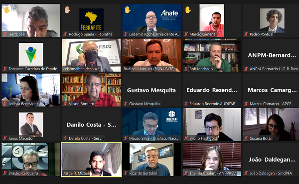 Imagem da notícia Fenafisco realiza avaliação do substitutivo à PEC 32 junto ao Fonacate