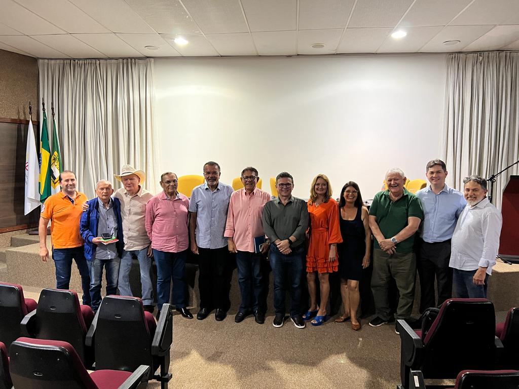 Imagem da notícia Solenidade híbrida marca posse da nova diretoria do SINDIFERN