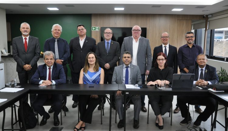 Imagem da notícia Entidades da Administração Tributária trabalham na elaboração da LOAT