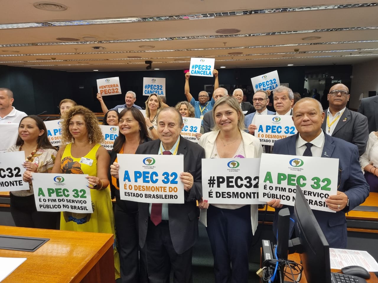 Imagem da notícia Frente em Defesa do Serviço Público realiza nova reunião na Câmara