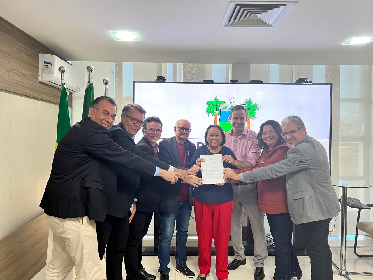 Imagem da notícia SINDIFERN E ASFARN PARTICIPAM DE ENVIO DA LOAT PARA ASSEMBLEIA LEGISLATIVA